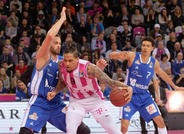 人不仅足球 人不仅足球