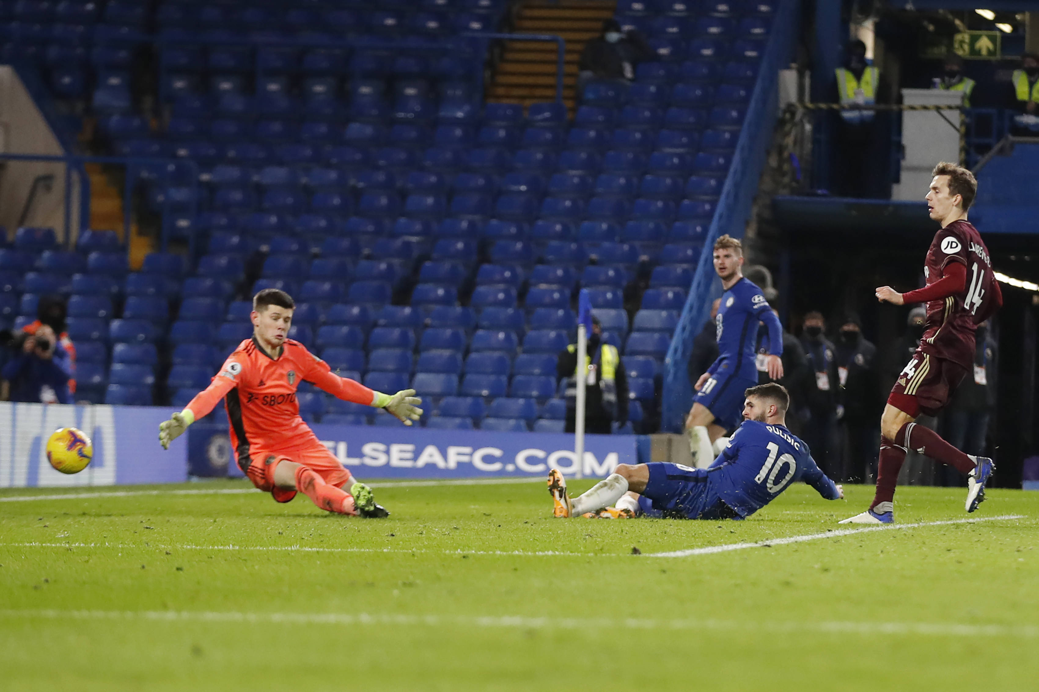 校园足球 校园足球