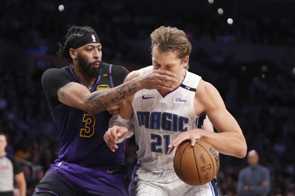 于中场的支 于中场的支