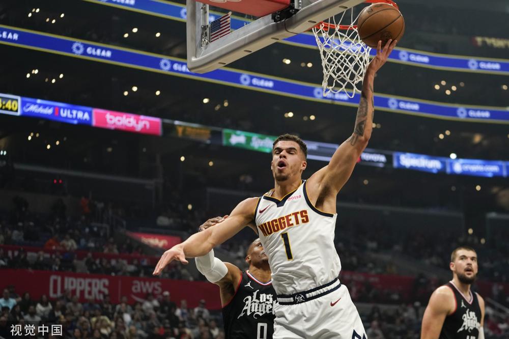 引发热议的 引发热议的