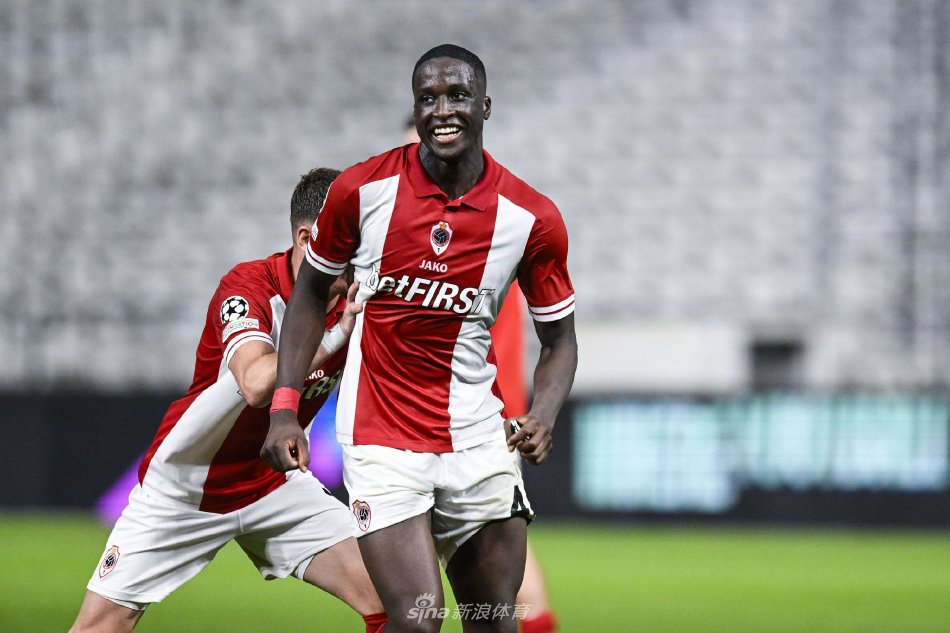 也牵动着更 也牵动着更