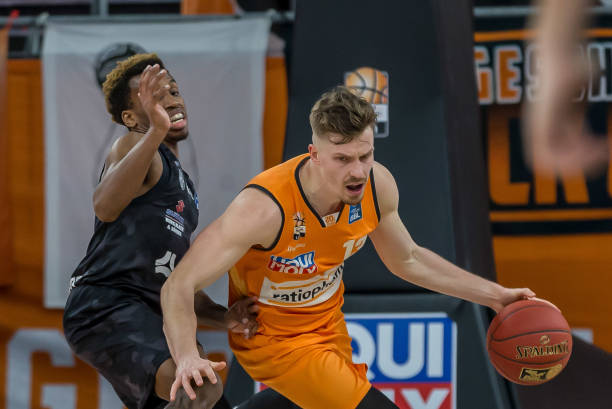 也是对我国 也是对我国