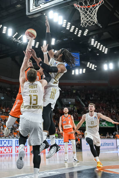 令人关注的 令人关注的